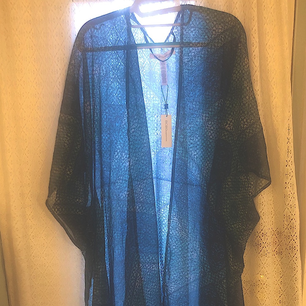 NWT BCBGeneration Sheer Kimono